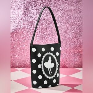 Marilyn Monroe Fashionable
Black And White Polka Dot Handbag